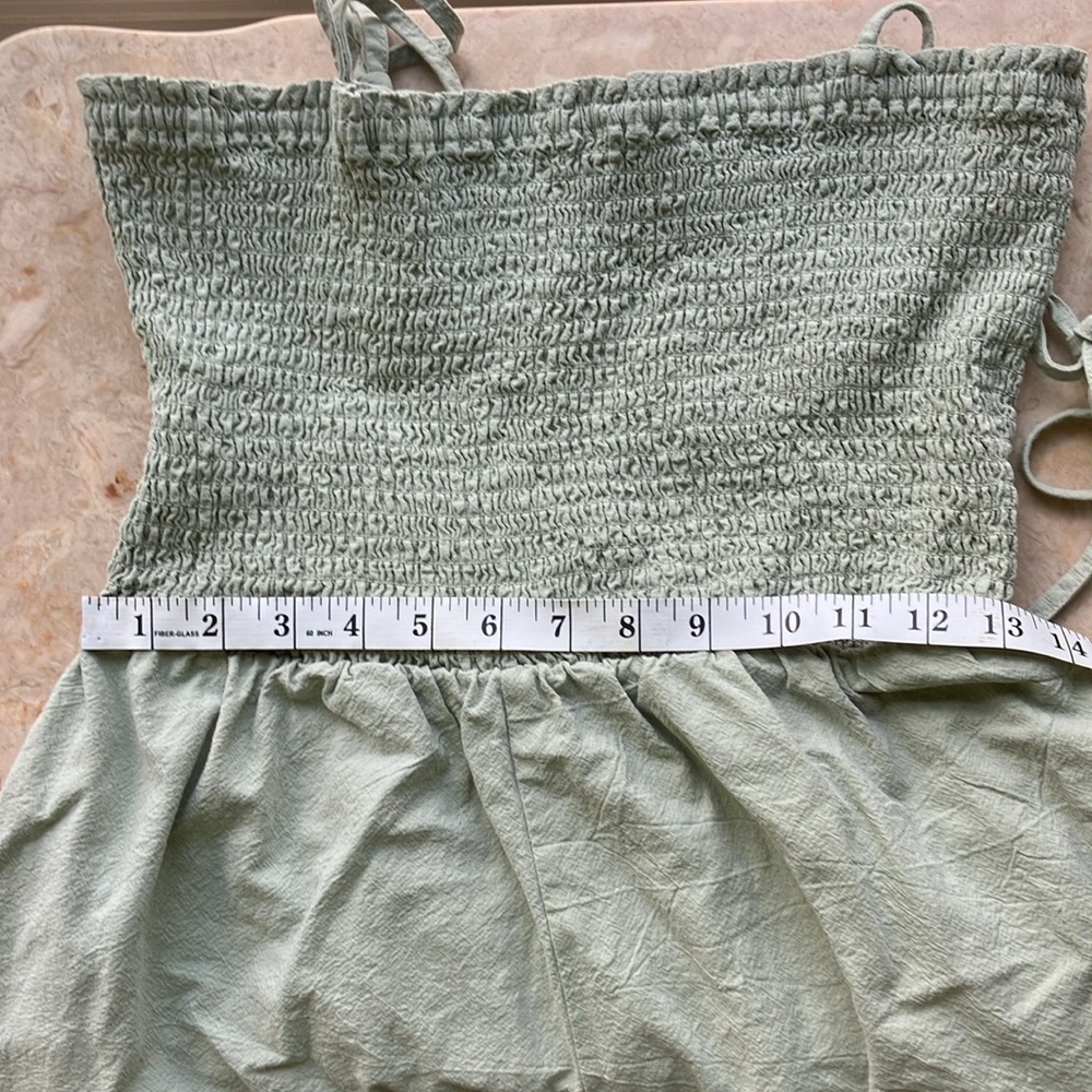 Molly Green Smocked Romper with Tie Straps & Pockets (Large) - Picture 7 of 8